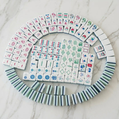 Crystal Cyan Mahjong Set — 160 Tiles