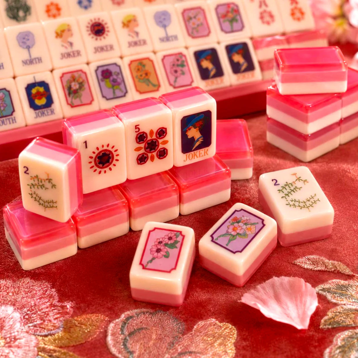 Art Deco Lady Joker Mahjong — 160 Tiles
